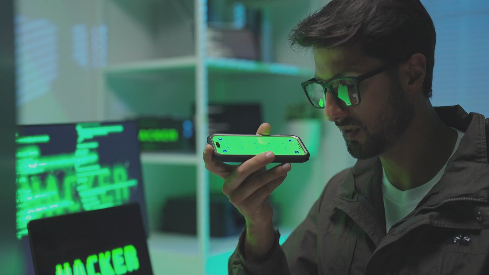 Carica il video: 