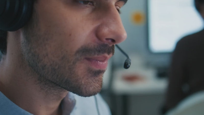 Carica il video: 